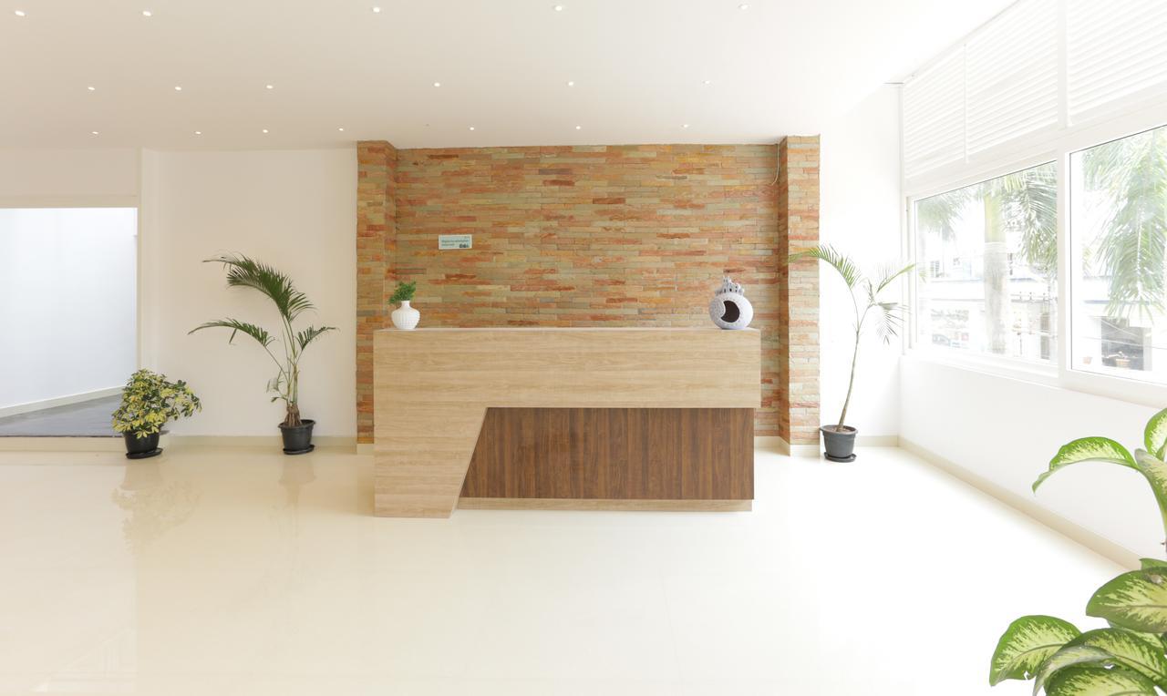 Heaven Gardens Hotel Kochi ภายนอก รูปภาพ